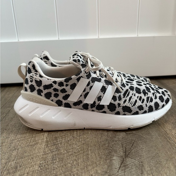 adidas Shoes - Adidas Swift Run 22 J Leopard Tennis Shoes